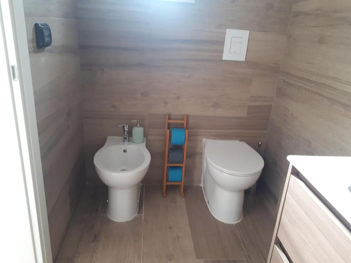 La Casa Dei Nonni Panzió Trani Kültér fotó